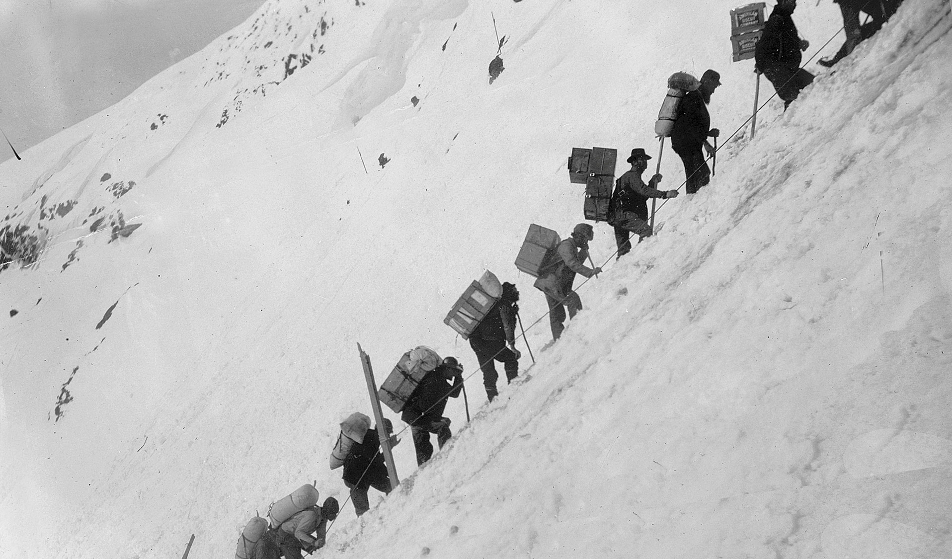 Chilkoot pass - cesta zlaté horečky na Klondiku