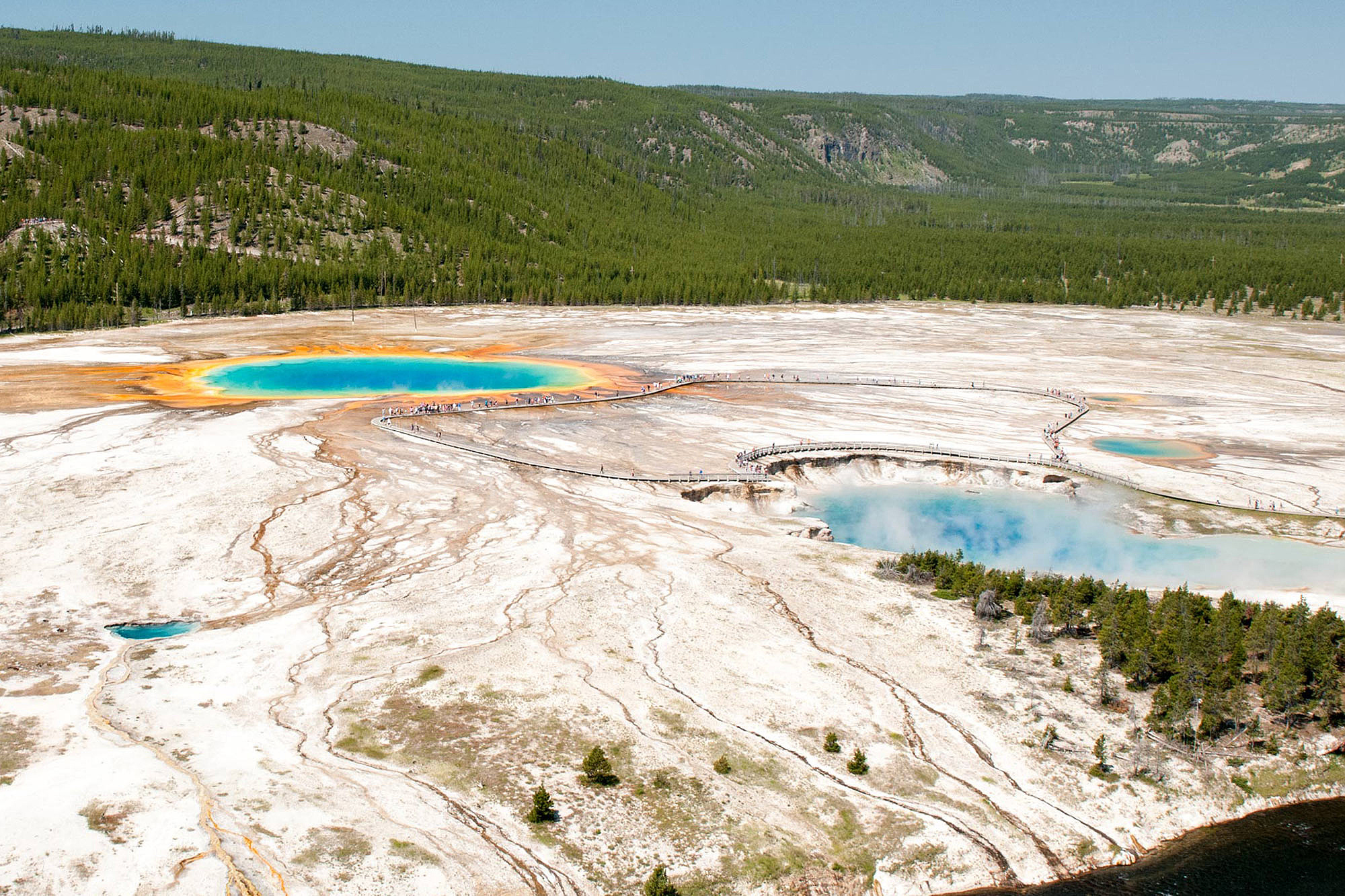 Grand Prismatic Spring v Yellowstonském národním parku